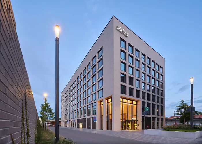 Adina Apartment Hotel Cologne